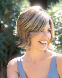 Hallie Wig By Rene Of Paris | Lace Front 6 Hallie Wig By Rene Of Paris | Lace Front -Best Wig Shop 6536 Hallie PeanutButter Swirl 2