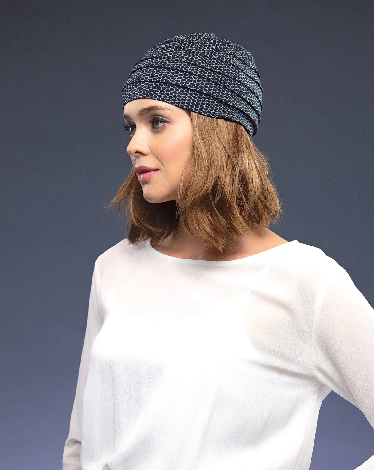 Wavy Halo Bob Top Piece by Rene of Paris Wavy Halo Bob Top Piece By Rene Of Paris -Best Wig Shop 738 Wavy Bob Halo Honey Brown 2 1