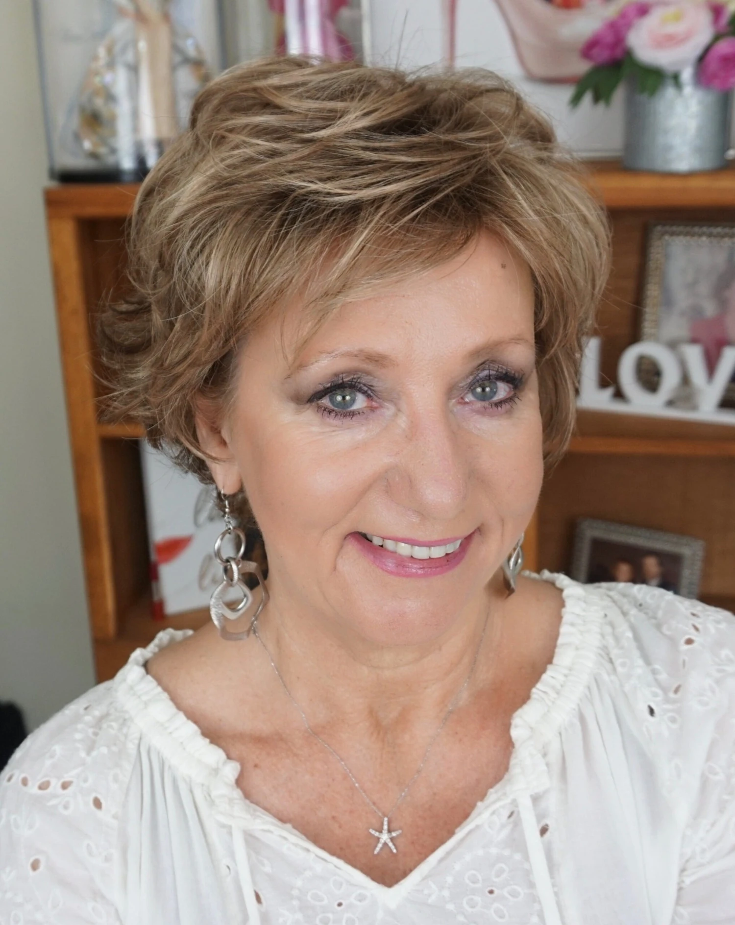 Wing Wig by Ellen Wille | Mono Crown Wing Wig By Ellen Wille | Mono Crown -Best Wig Shop EWwingsandmix1 scaled