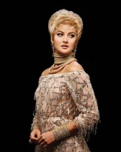 Acclaim Wig By Gabor | Petite Cap -Best Wig Shop GB Acclaim GoldenAnniversary Model Editorial1 c1addb0d 14f2 4bec a067 04ef3d174c89