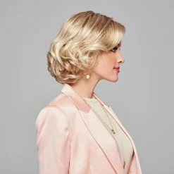 Twirl And Curl Wig By Gabor | Mono Part | Lace Front 2 Twirl And Curl Wig By Gabor | Mono Part | Lace Front -Best Wig Shop GB Ecomm TwirlandCurl Model Side1