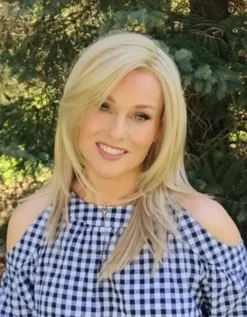 Ava Wig By Envy | Mono Part | Human Hair | Synthetic Blend 4 Ava Wig By Envy | Mono Part | Human Hair | Synthetic Blend -Best Wig Shop IMG 1323