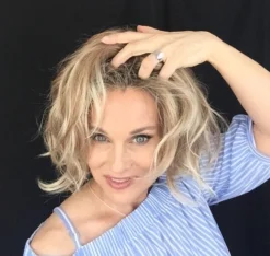 Hayden Wig By Henry Margu 5 Hayden Wig By Henry Margu -Best Wig Shop IMG 4368