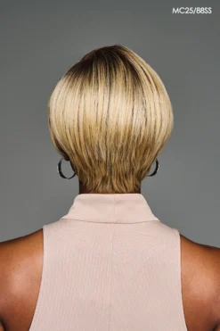 Jayla Wig By Kim Kimble | Heat-Friendly Synthetic -Best Wig Shop KK Jayla Model1 Side2