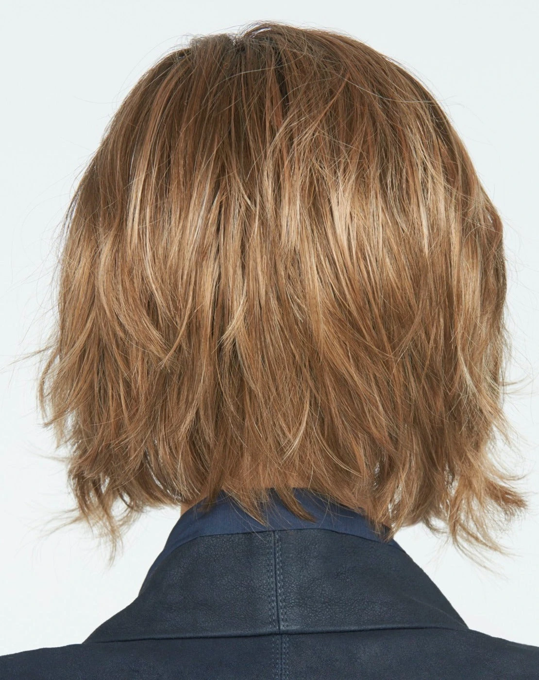 Ahead of the Curve Wig by Raquel Welch | Mono Part Ahead Of The Curve Wig By Raquel Welch | Mono Part -Best Wig Shop RW AheadoftheCurve Model Side3