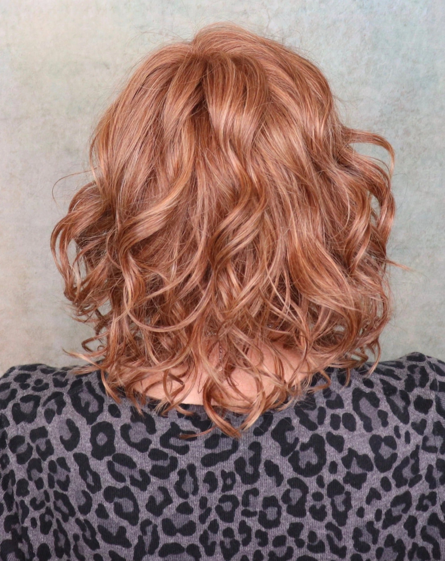 Editor's Pick Wig by Raquel Welch | Average Cap Editor's Pick Wig By Raquel Welch | Average Cap -Best Wig Shop RustyAuburnback b1606f42 d5ab 4f88 b44f 13753065e03d