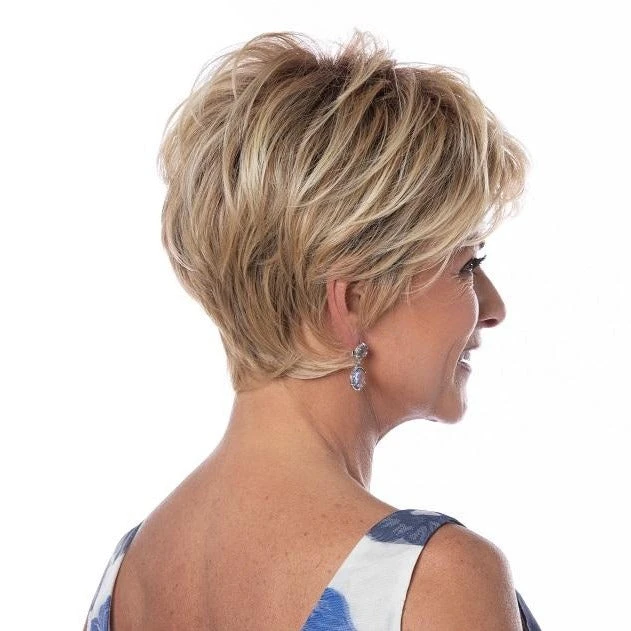 Jazzy Wig by Toni Brattin | Large Cap Jazzy Wig By Toni Brattin | Large Cap -Best Wig Shop TB Jazzy Model Side2 bc27c1b8 ab24 4f3e aee7 24f29e6efcc3