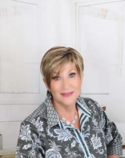 Easton Petite Wig By Estetica -Best Wig Shop easton2