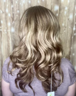 Alana Wig By Envy -Best Wig Shop image00004 91ad1b3e 7531 4a00 865d e5e171a0a0a0